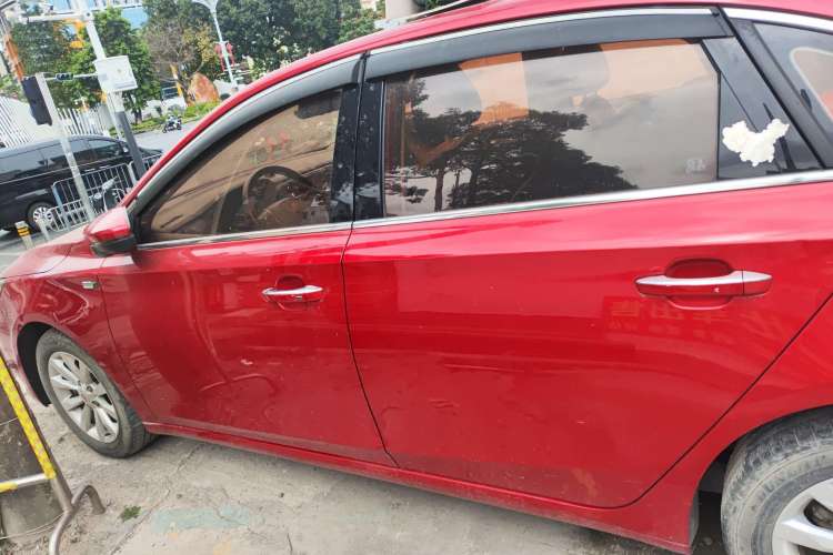 Used Roewe i6 New Energy 2017 45T Hybrid Connect & Smart Enjoyment Edition