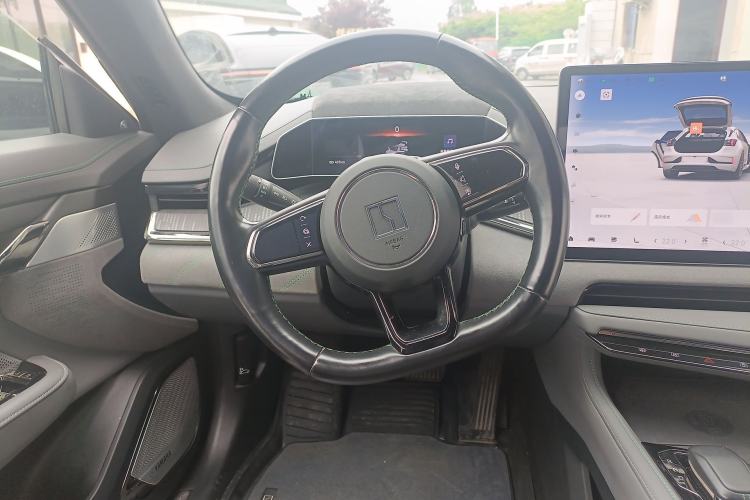 Used Zeekr 001 2022 Ultra-Long Range Dual-Motor YOU Version Steering Wheel