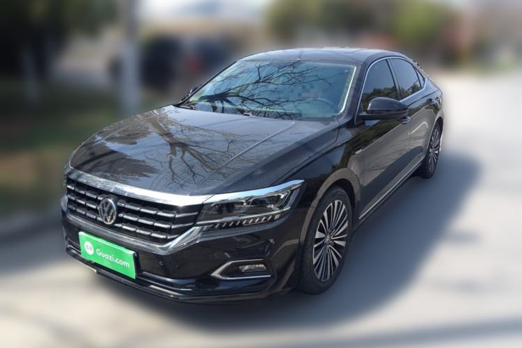 Used Volkswagen Passat 2019 330TSI Luxury Edition China VI Standard