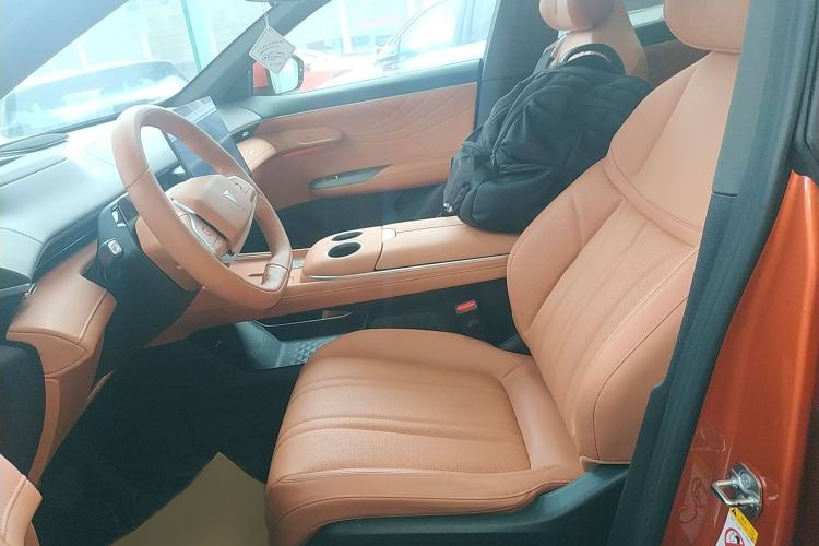 Used Deepal S07 2024 215Max Qiankun Intelligent Driving ADS SE Range-Extended Version
