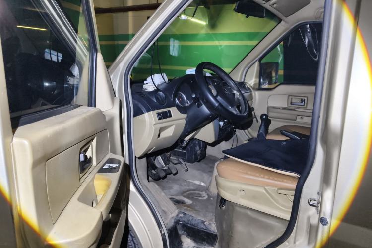 Used Dongfeng Xiaokang C37 2012 1.4L Comfort Version DK13-06
