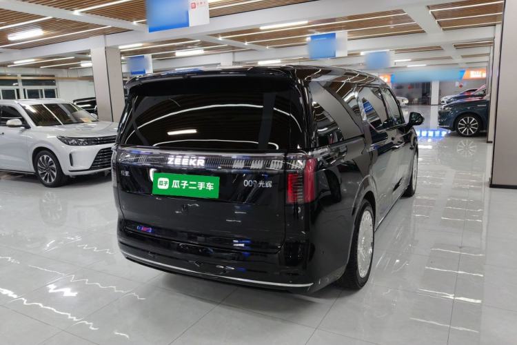 Used Zeekr 009 2024 GAC Trumpchi
