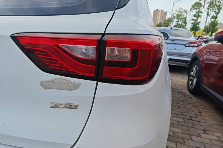 Used MG ZS 2018 1.5L Automatic Luxury Edition China V Standard