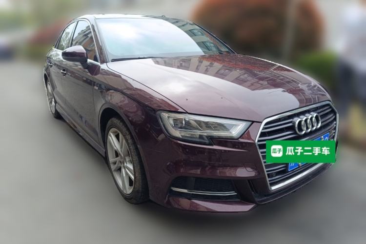 Used Audi A3 2019 Limousine 35 TFSI Fashion Edition China VI Emission Standard Front Right 45 Deg