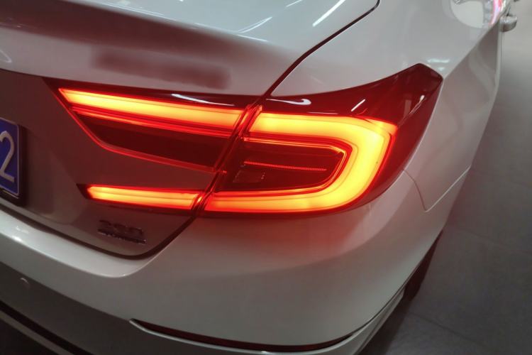 Used Honda Accord 2022 260TURBO Luxury Edition Right Rear Taillight