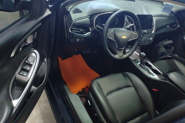 Used Chevrolet Malibu XL 2022 535T Automatic Sport Edition Driver Seat