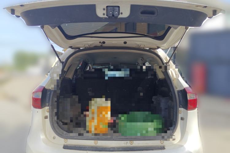 Used JMC Yusheng S350 2016 2.0T Automatic Two-Wheel Drive Gasoline Luxury Edition 5 Seats