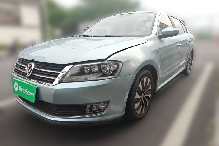 Used Volkswagen Lavida 2014 1.4TSI DSG 30th Anniversary Edition Guazi used car, China used car export, Used car for sale, Used cars, Cheapest cars for sale