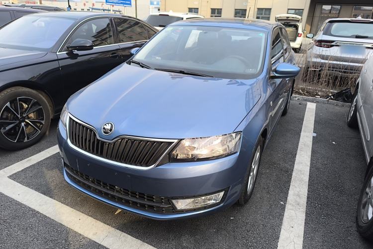 Used Skoda Rapid Spaceback 2014 1.6L Manual Enjoyment Edition