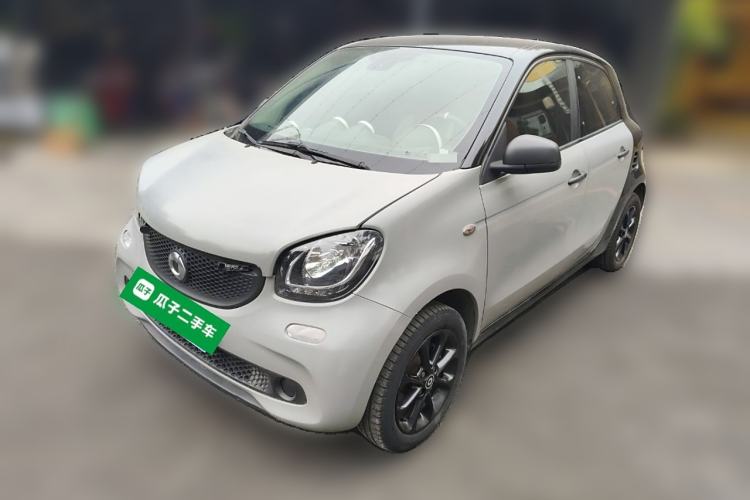 Used smart forfour 2018 1.0L 52 kW Dynamic Edition