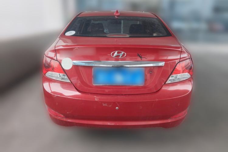 Used Hyundai Verna (older generation) 2010 Sedan 1.4L Manual Comfort GS Rear