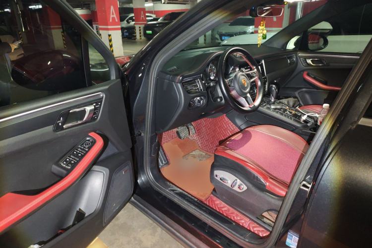 Used Porsche Macan 2020 Macan 2.0T
