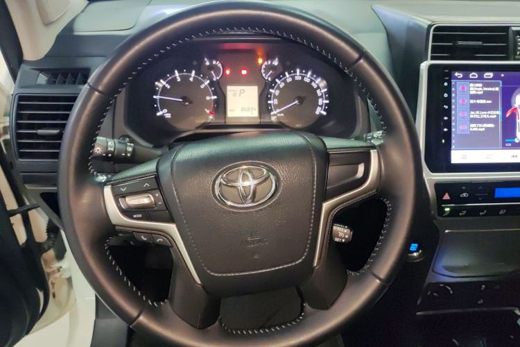 Used Toyota Prado 2018 3.5L Automatic SX Steering Wheel