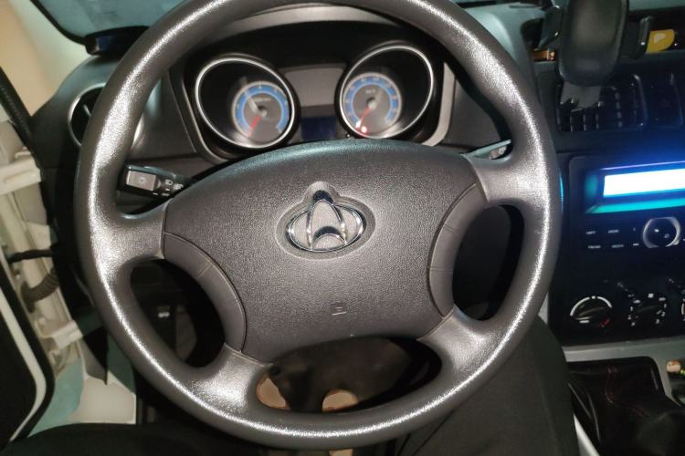 Used CHANGAN KAICHENG Ruixing M70 2019 1.5L Comfort Version 6-Seater China VI Standard Flat Roof Liftback Doors – DAM15KL
