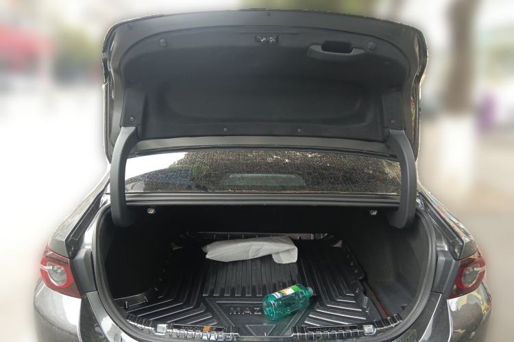 Used Mazda 3 Axela 2023 2.0L Automatic ZhiZhen Edition