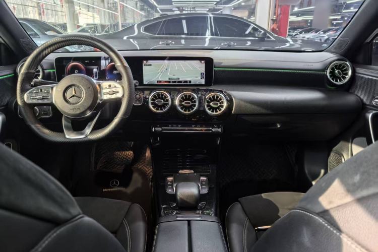 Used Mercedes-Benz A-Class 2020 Restyled A 200 L Sport Sedan Fashion Version
