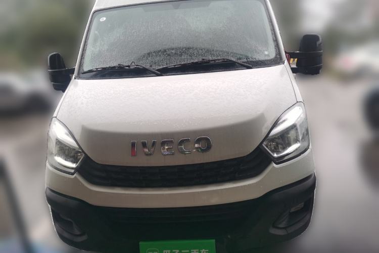 Used Iveco Eurocargo 2021 2.0T Manual Super Rui Long Wheelbase Short Overhang High Roof Side-Sliding Door F1A
