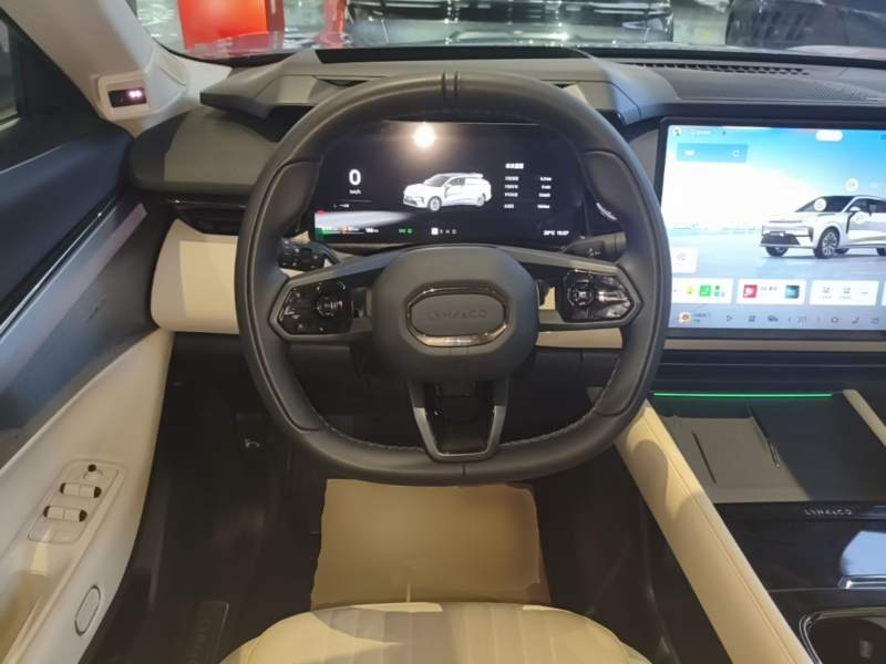Used Lynk & Co 08 EM-P 2026 Model 210 Four-Wheel Drive Performance Ultra H7 — 10
