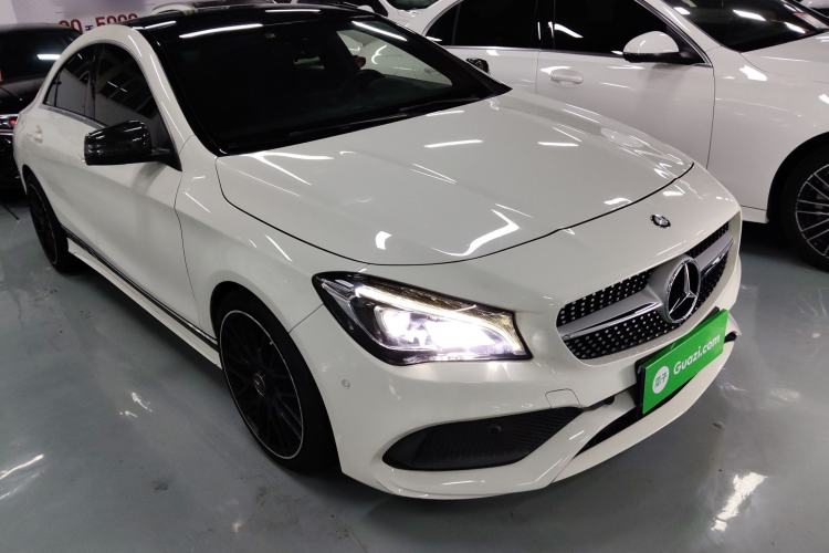 Used Mercedes-Benz CLA 2016 Facelifted CLA 200 Stylish Edition Front Right 45 Deg