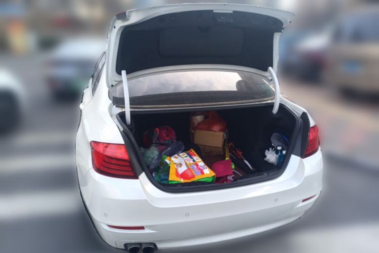 Used BMW 5 Series 2014 525Li Leading Model
