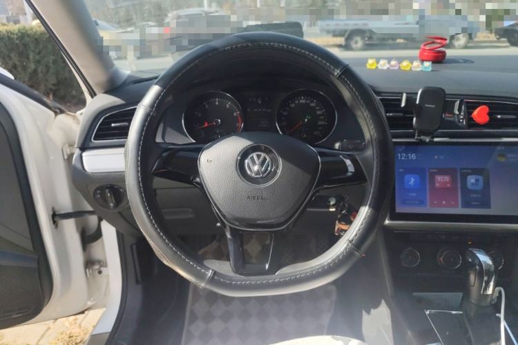 Used Volkswagen Lamando 2017 230TSI DSG Fashion Edition Steering Wheel