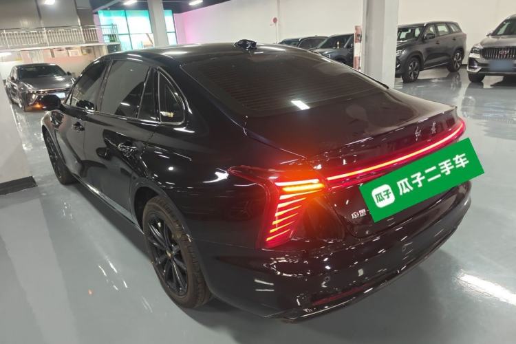 Used Hongqi H5 2025 2.0T Automatic Xuan Ying Edition Rear Left 45 Deg