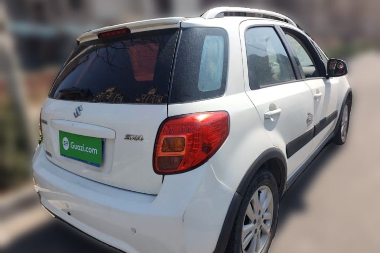 Used Suzuki SX4 2013 1.6L Manual CoolRide Model
