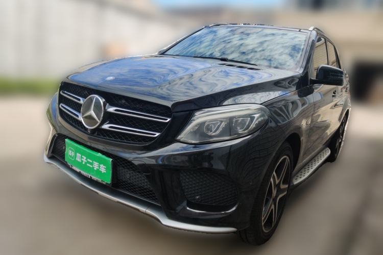 Ojetý Mercedes-Benz GLE 2016 GLE 450 AMG 4MATIC