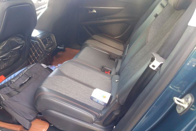 Used Peugeot 5008 2017 380THP 7-Seater Elite Edition
