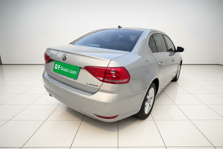 Used Volkswagen Lavida 2017 1.6L Automatic Comfort Edition
