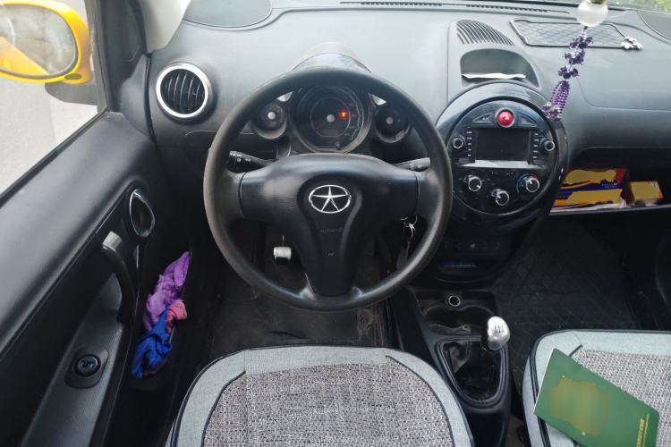 Used JAC Group Yueyue 2012 1.0L Luxury Model