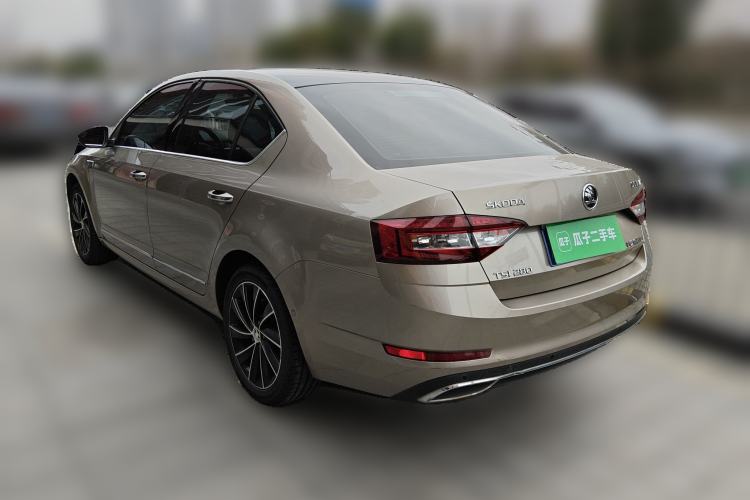 Used Skoda Octavia 2019 TSI280 DSG Flagship Edition
