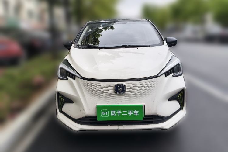 Used CHANGAN Benni E-Star 2022 Qingxin Edition Colorful Model Lithium Iron Phosphate Front