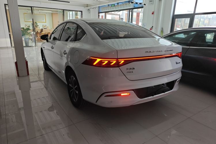 Used BYD Qin PLUS 2024 HONOR Edition DM-i 55KM Leading Model
