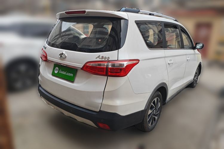 Used CHANGAN OSHAN A800 2017 1.6L Manual Comfort Model