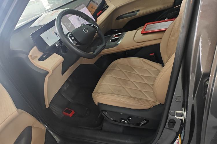 Used CHANGAN CS75 PLUS 2025 4th Generation 1.5T New Blue Whale Smart Flagship Version Left Front Seat