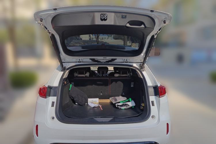 Used Wey VV7 2017 2.0T Ultra-Luxury Version
