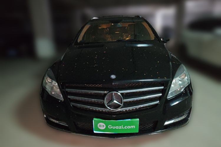 Used Mercedes-Benz R-Class 2017 R 320 4MATIC Business Edition Prestige Model Front