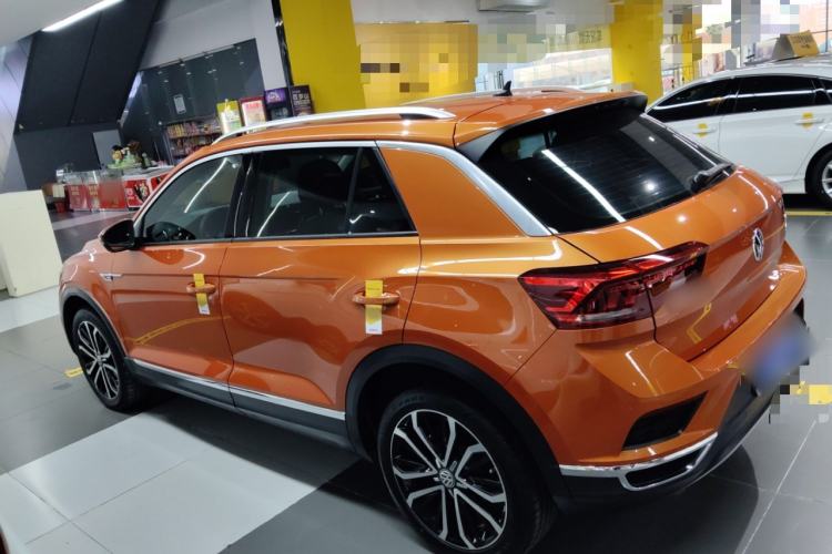 Used Volkswagen T-ROC 2019 280TSI DSG Two-Wheel Drive Comfort Version China VI Standard