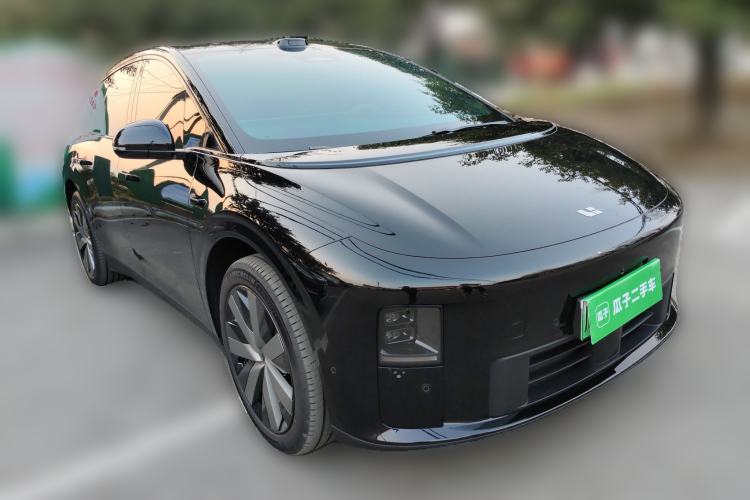 Used Li Auto Li Auto i6 2025 Model Four-Wheel-Drive Standard Type
