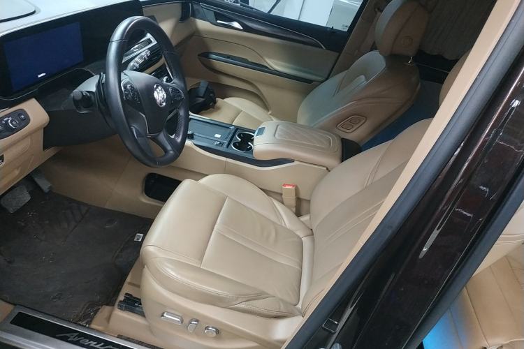 Used Buick GL8 2021 ES Land Cruiser 653T Luxury Edition
