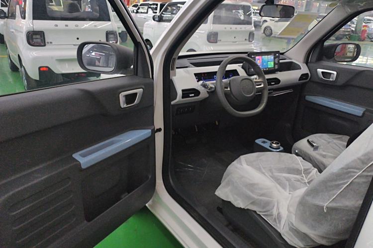 Used Geely Galaxy Panda 2024 Panda Mini 200km Endurance Bear