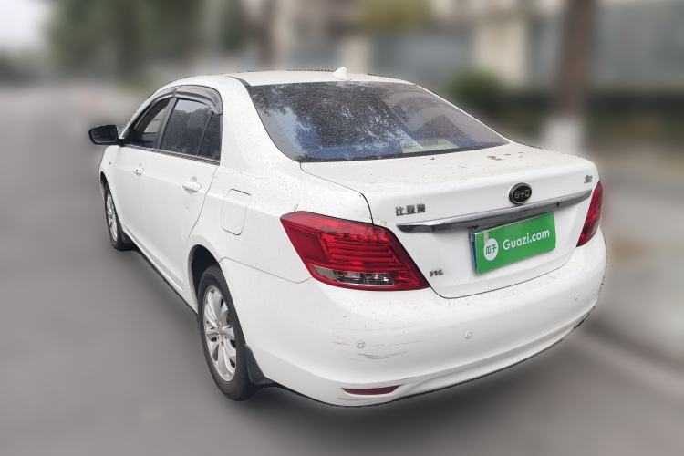 Used BYD Surui 2012 1.5L Manual Luxury Version
