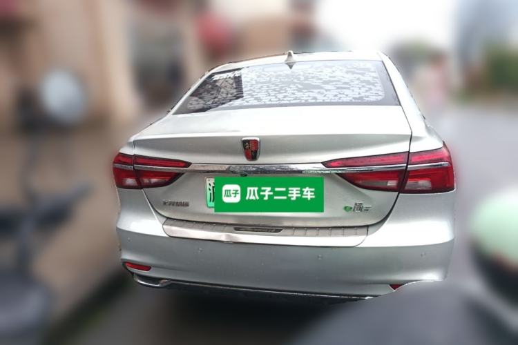 Used Roewe i6 New Energy 2017 45T Hybrid Connect & Smart Enjoyment Edition
