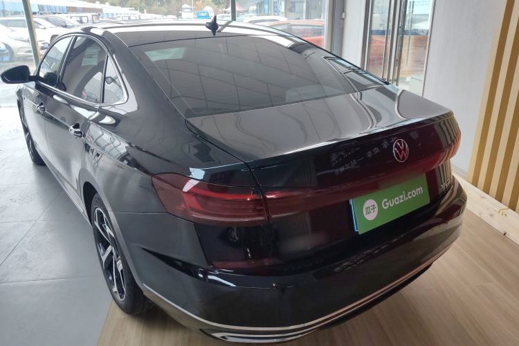 Used Volkswagen Passat 2024 380TSI Starry Luxury Edition