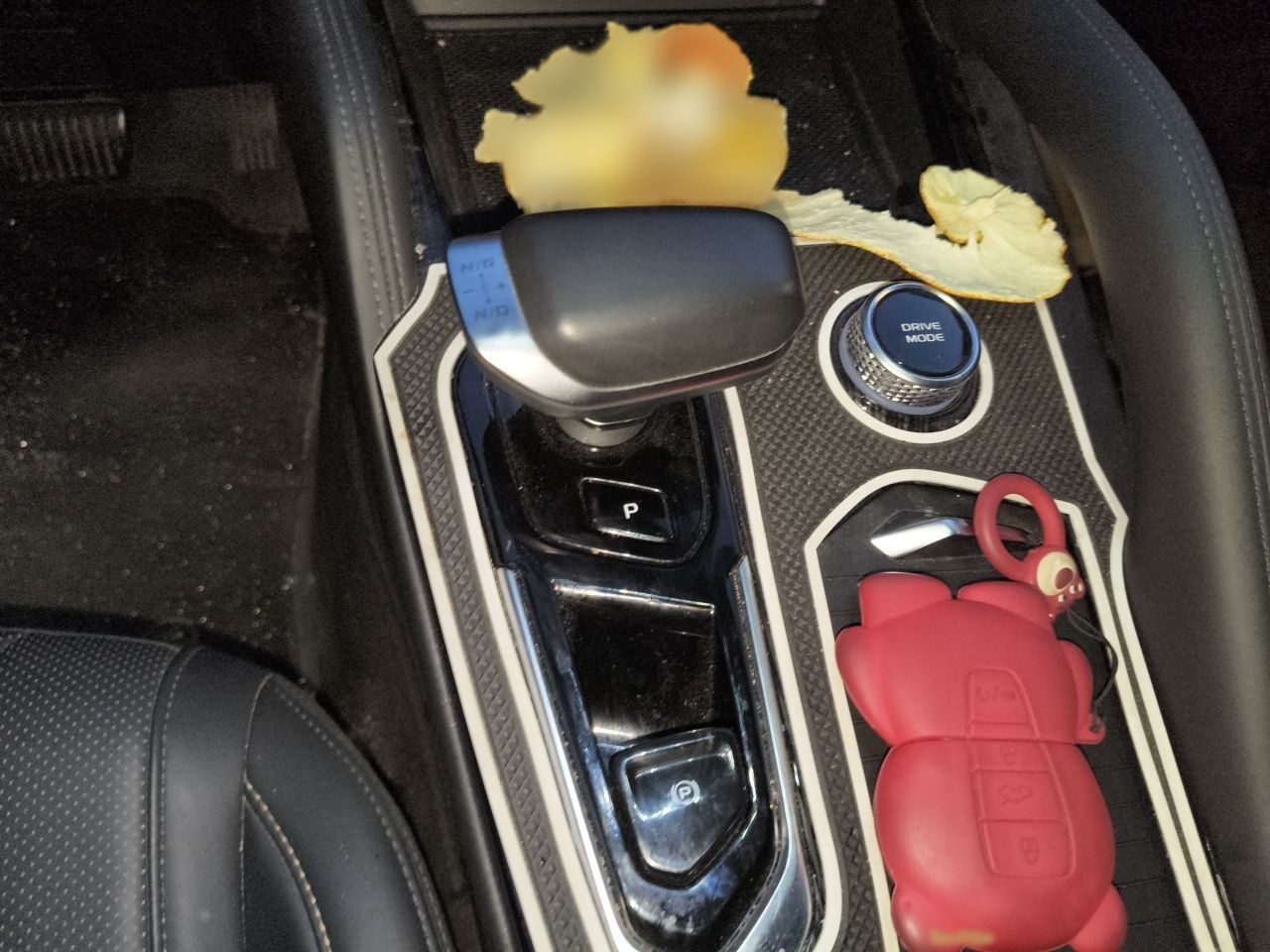 Geely Auto Monjaro L 2024 2.0TD DCT EVO Two-Wheel Drive Long-Range Version — снимка 11
