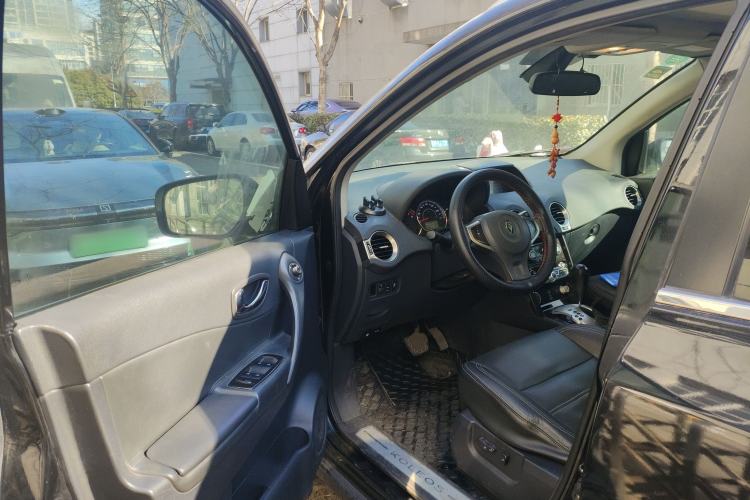 Used Renault Koleos 2013 2.5L Two-Wheel Drive Comfort Edition