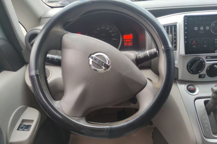 Used Nissan NV200 2016 Revised Version 1.6L CVT Luxury Edition
