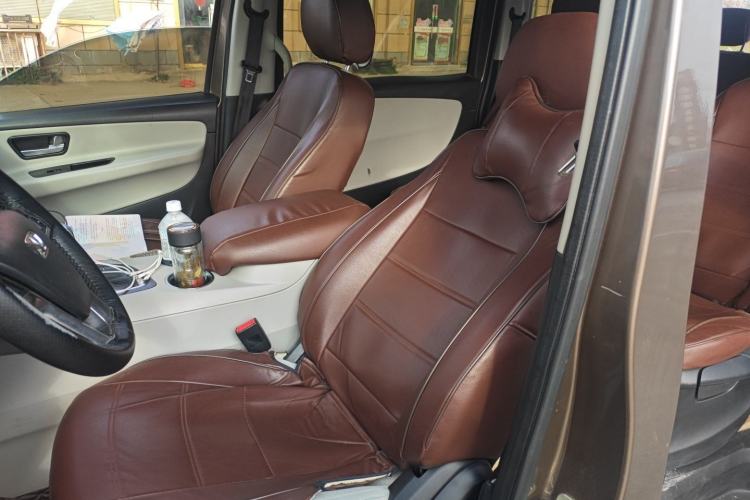 Used Huasong 7 2015 2.0T Automatic Comfort Model
