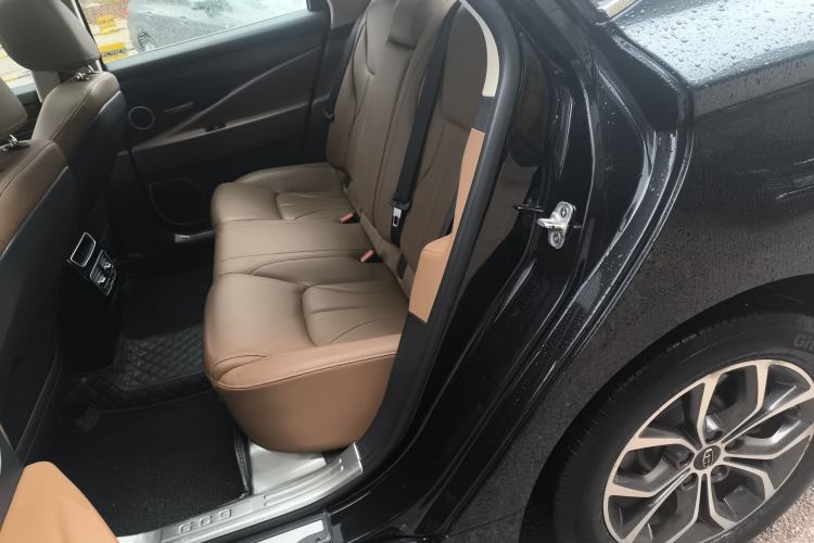 Used Geely Auto Emgrand GT 2017 1.8T Luxury Model
